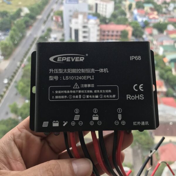Bộ Sạc Điều Khiển Năng Lượng Mặt Trời Epever LS101240 12/24V 10A